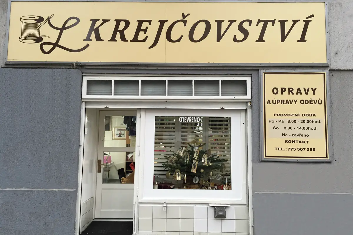 L Krejčovství - Olena Buylakova